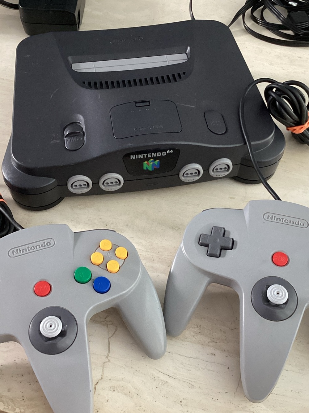 Nintendo 64 Console & Two N64 Controllers Authentic Tested Working - Picture 11 of 15